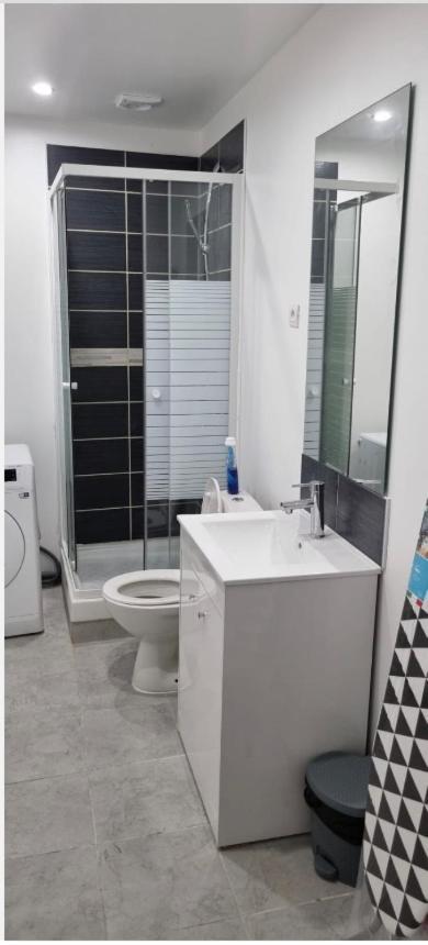 R1/Logement Proche De Paris - Villiers Le Bel Екстер'єр фото